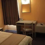 Hotel Cit'hotel Prime - Montpelier Ouest -saint Jean De Vedas 2*