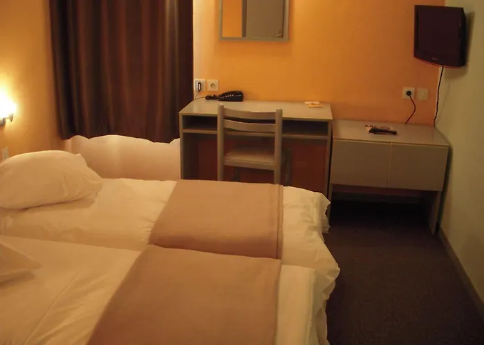 Cit'hotel Prime - Montpelier Ouest -saint Jean De Vedas 2*